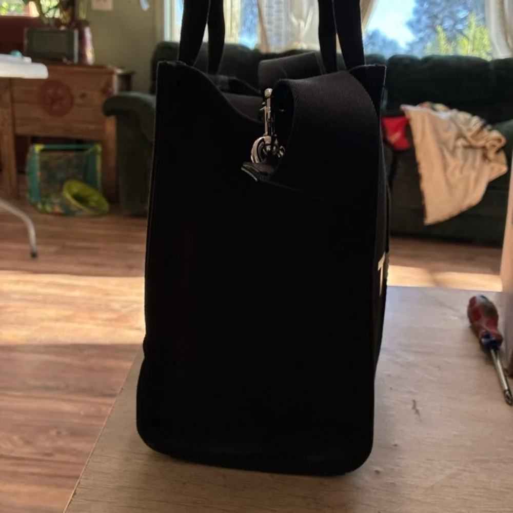 Sold - Picture 4 of 8